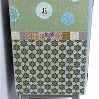 Sideboard "Das jonglierende &-Zeichen"   