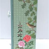 Puppenschrank "Hasen im Eichenwald"   