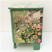 Kinderschrank "Tiere im Grünen"  