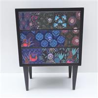 Schubladenkommode "Ornamente und Blumen"